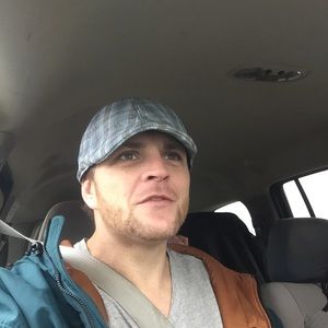 Meet your Posher, Damon